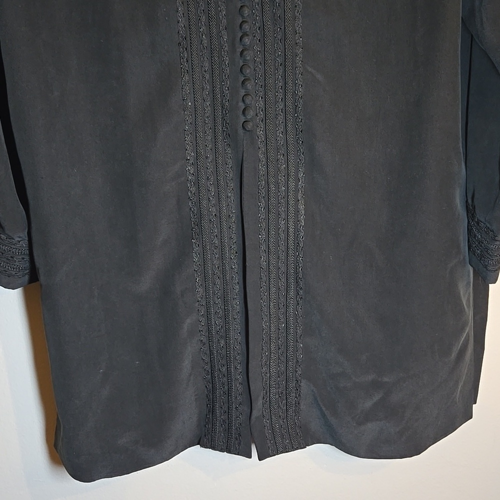 August Silk Silk Embroidered Wide Sleeved Button Front Lined Blouse Jacket NWOT - Picture 4 of 15